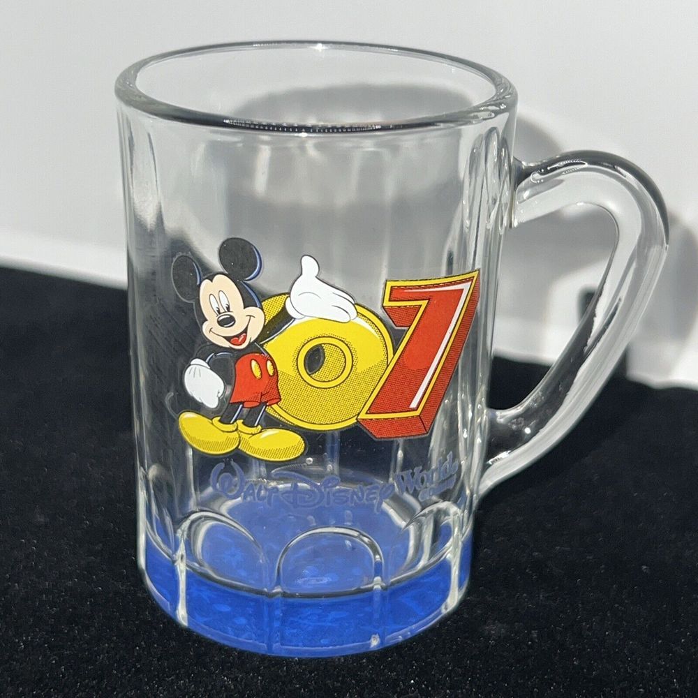 MICKEY MOUSE 07 WALT DISNEY‎ WORLD MINI STEIN SHOT GLASS - EUC